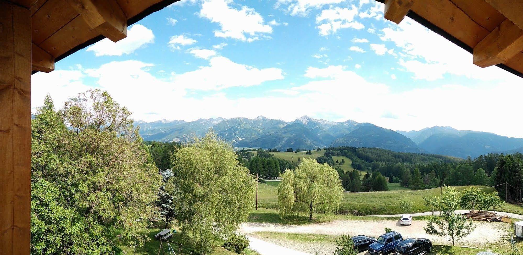 Hotel Ganzaie Val di Fiemme Ngoại thất bức ảnh