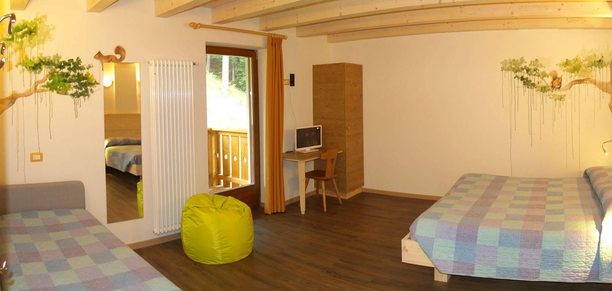 Hotel Ganzaie Val di Fiemme Ngoại thất bức ảnh